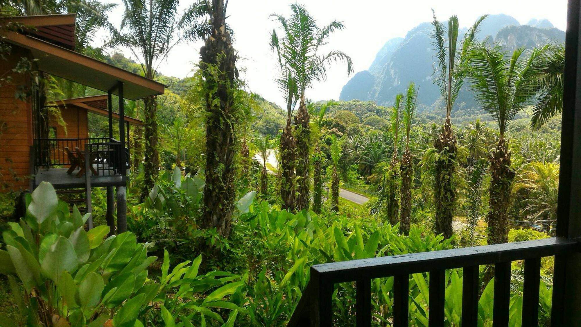 Hotel Khao Sok Horizon Phanom Exterior foto